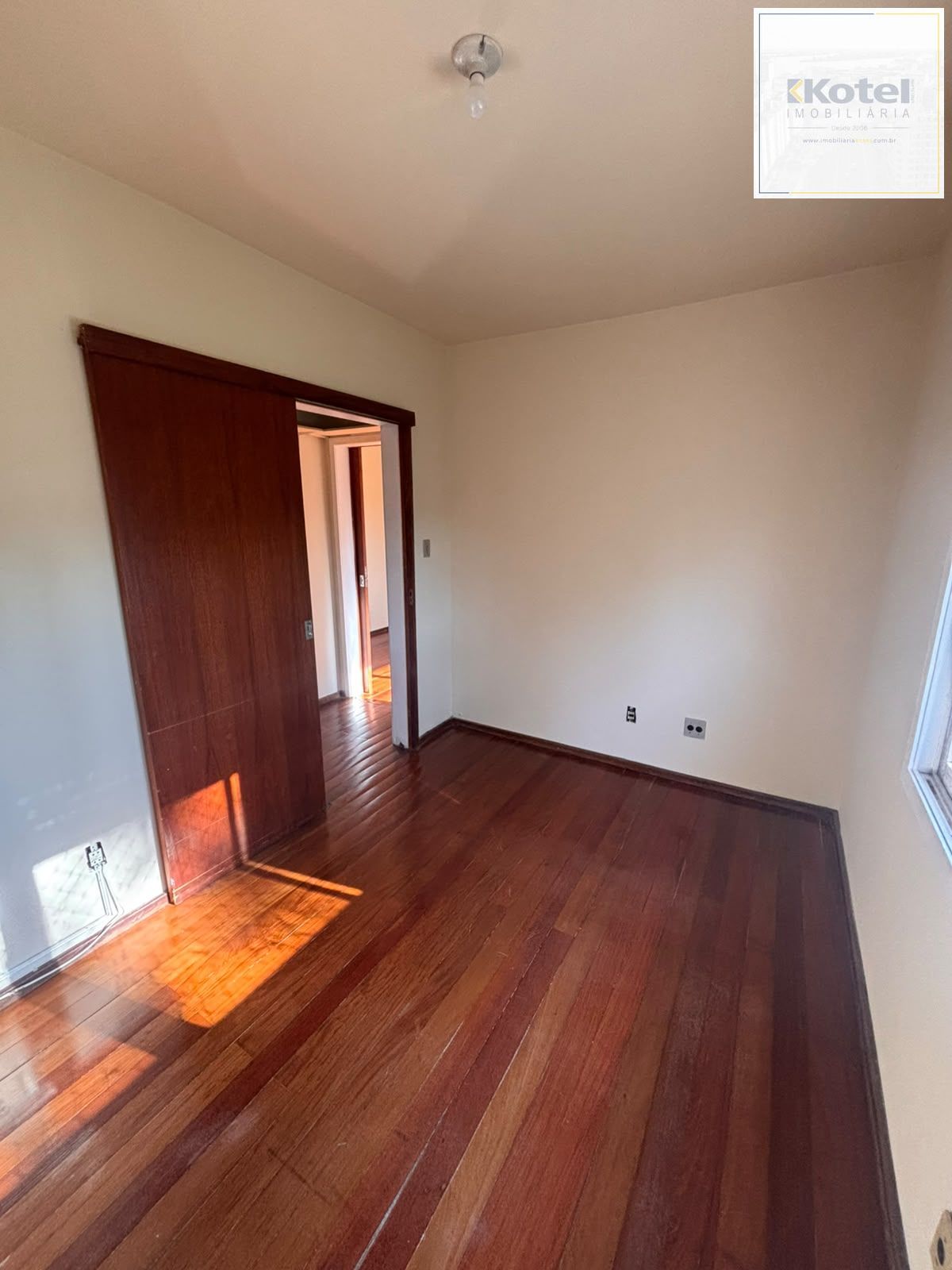 Apartamento, 2 suítes, à venda, 61 m², Teresópolis - Porto Alegre — foto 2