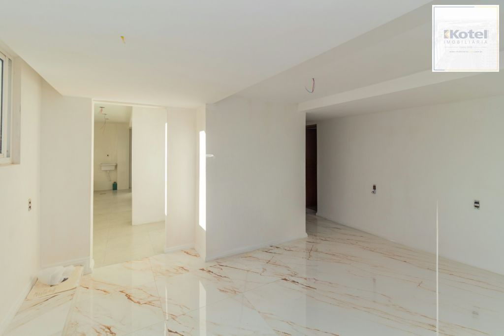Excelente Apartamento 3 Dormitórios , 149 m², Avenida Borges de Medeiros !!! Valor Imperdível!! — foto 3