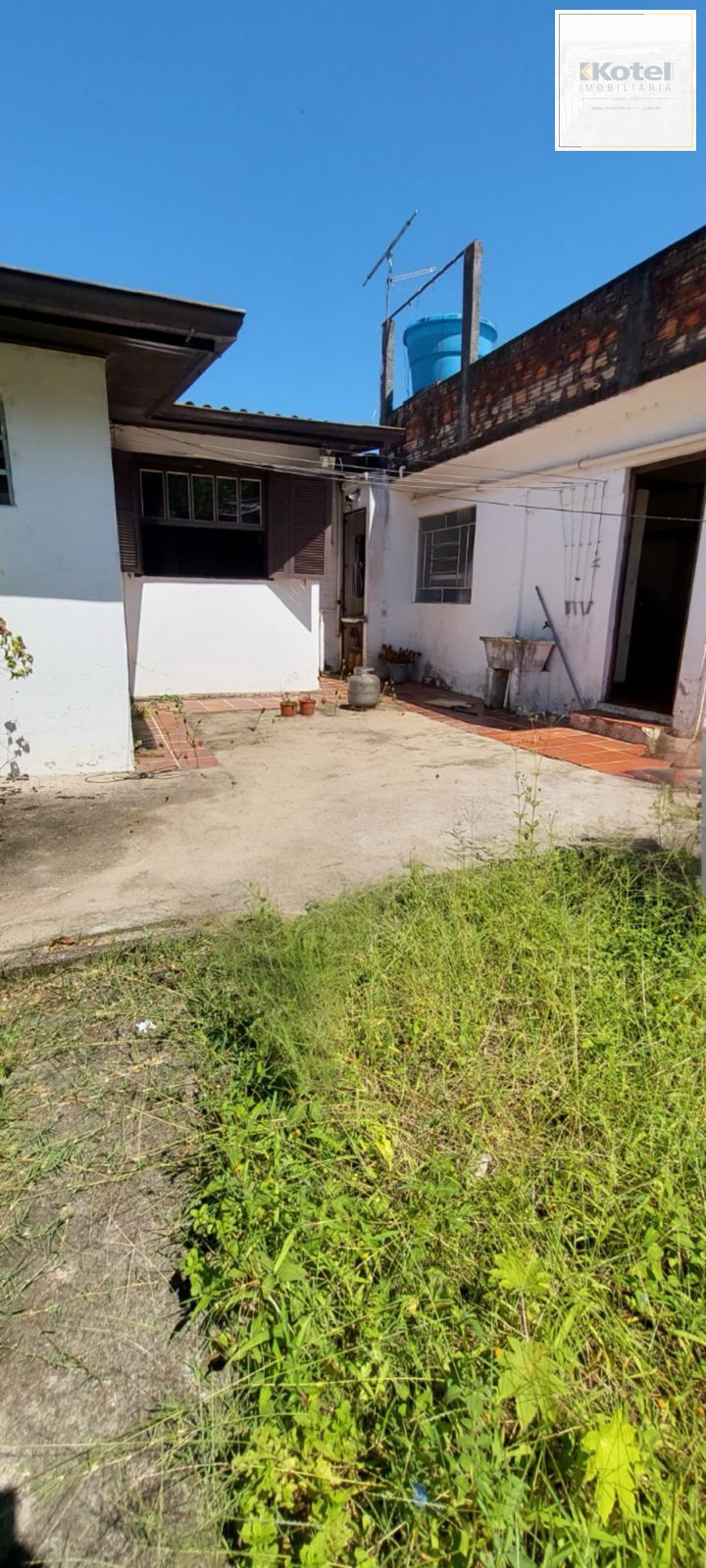 Casa Residencial à Venda em Porto Alegre, Rio Grande do Sul