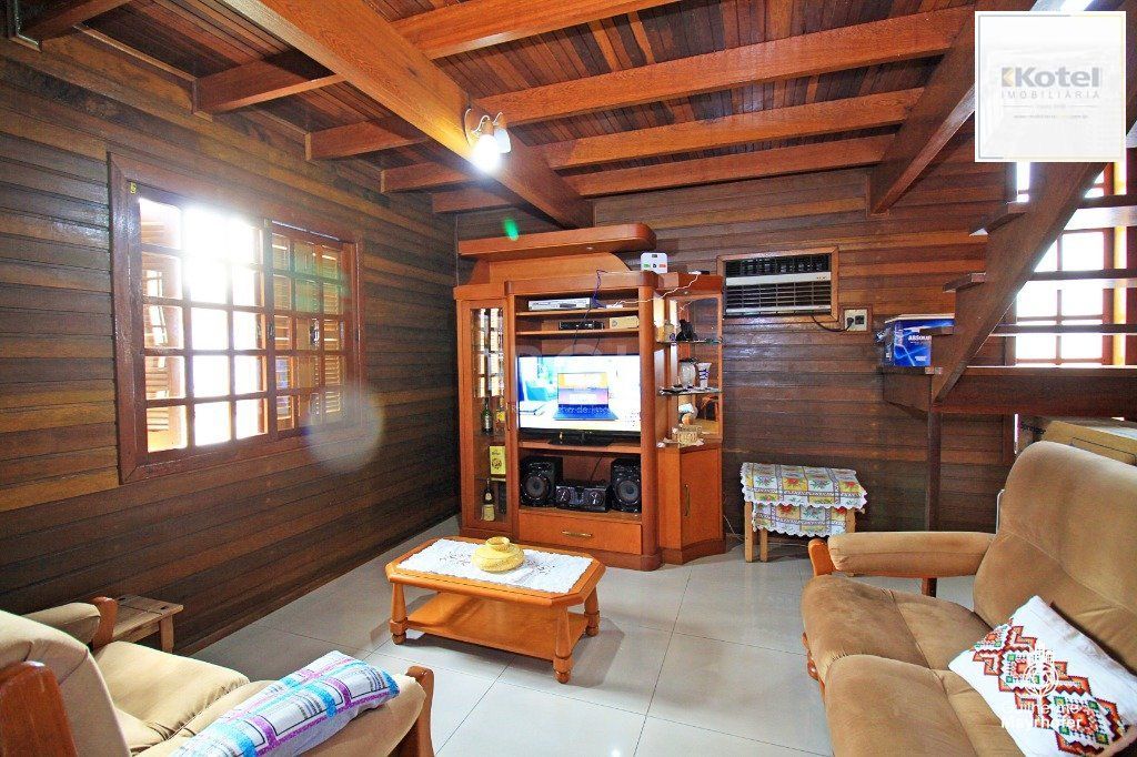 Casa para Venda - 235m², 3 dormitórios, sendo 1 suites, 3 vagas - Sarandi — foto 4