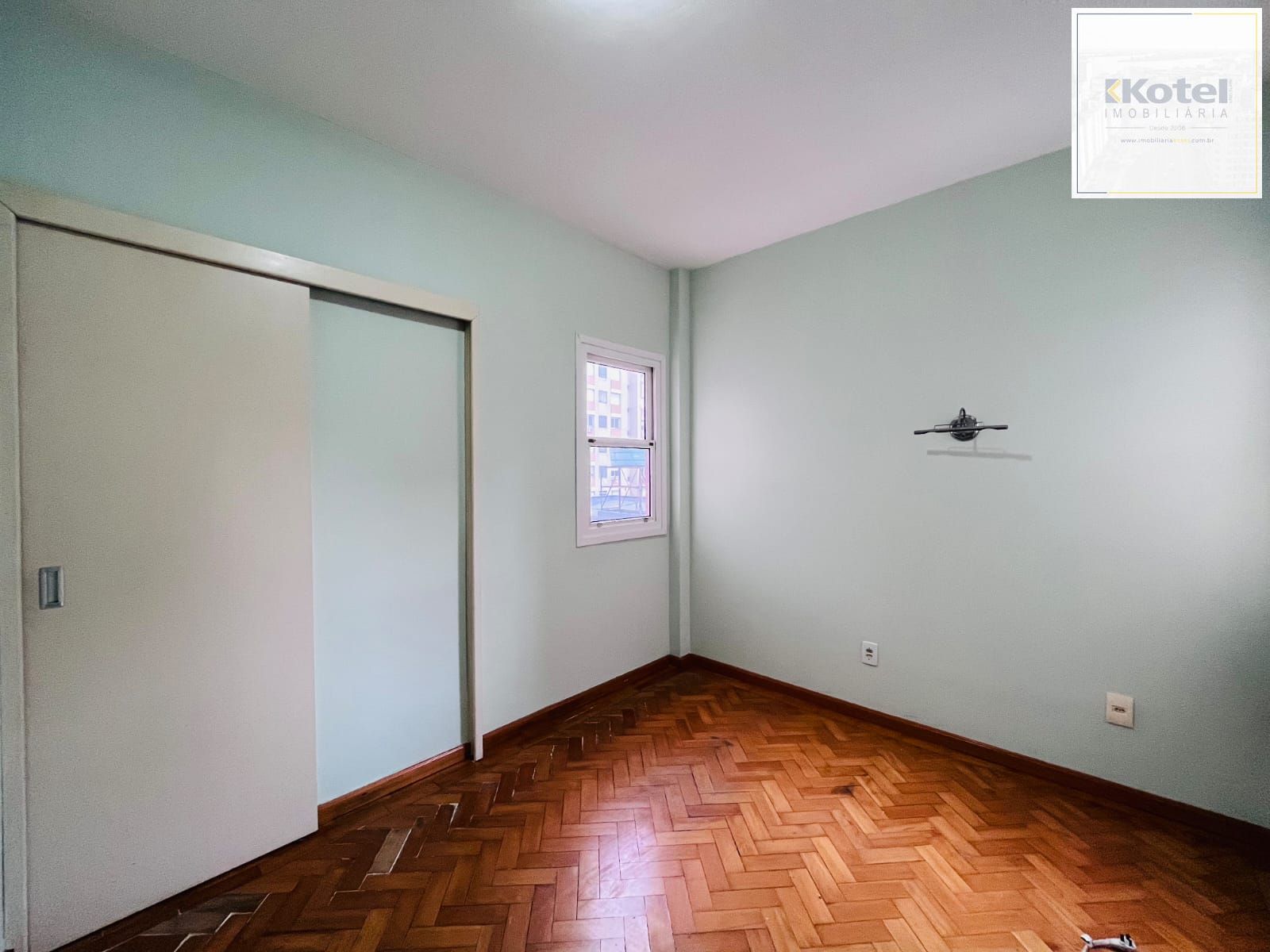 APARTAMENTO 4 DORMITÓRIOS COM VISTA — foto 5