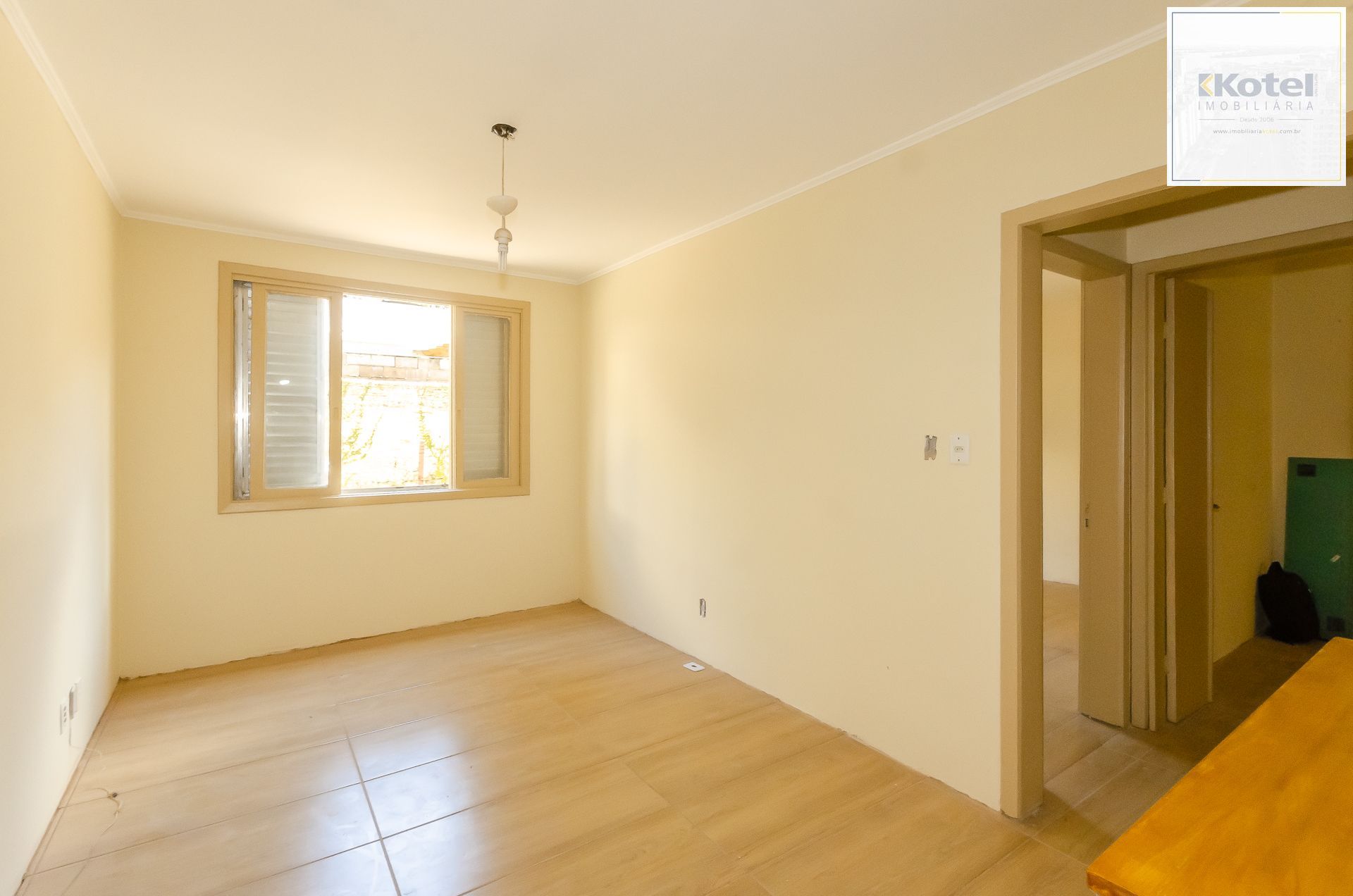 Edifício Dom Fernando Apartamento com 2 dormitórios com pátio e vaga de garagem no Partenon — foto 3