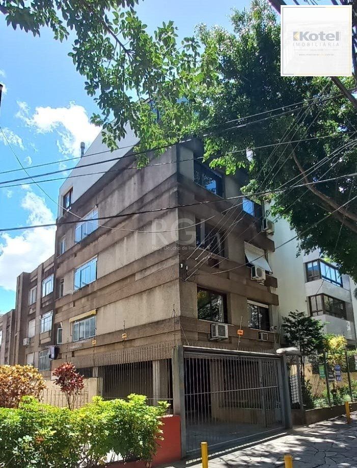 Cobertura para Venda - 100.94m², 3 dormitórios, sendo 1 suites, 2 vagas - Petrópolis
