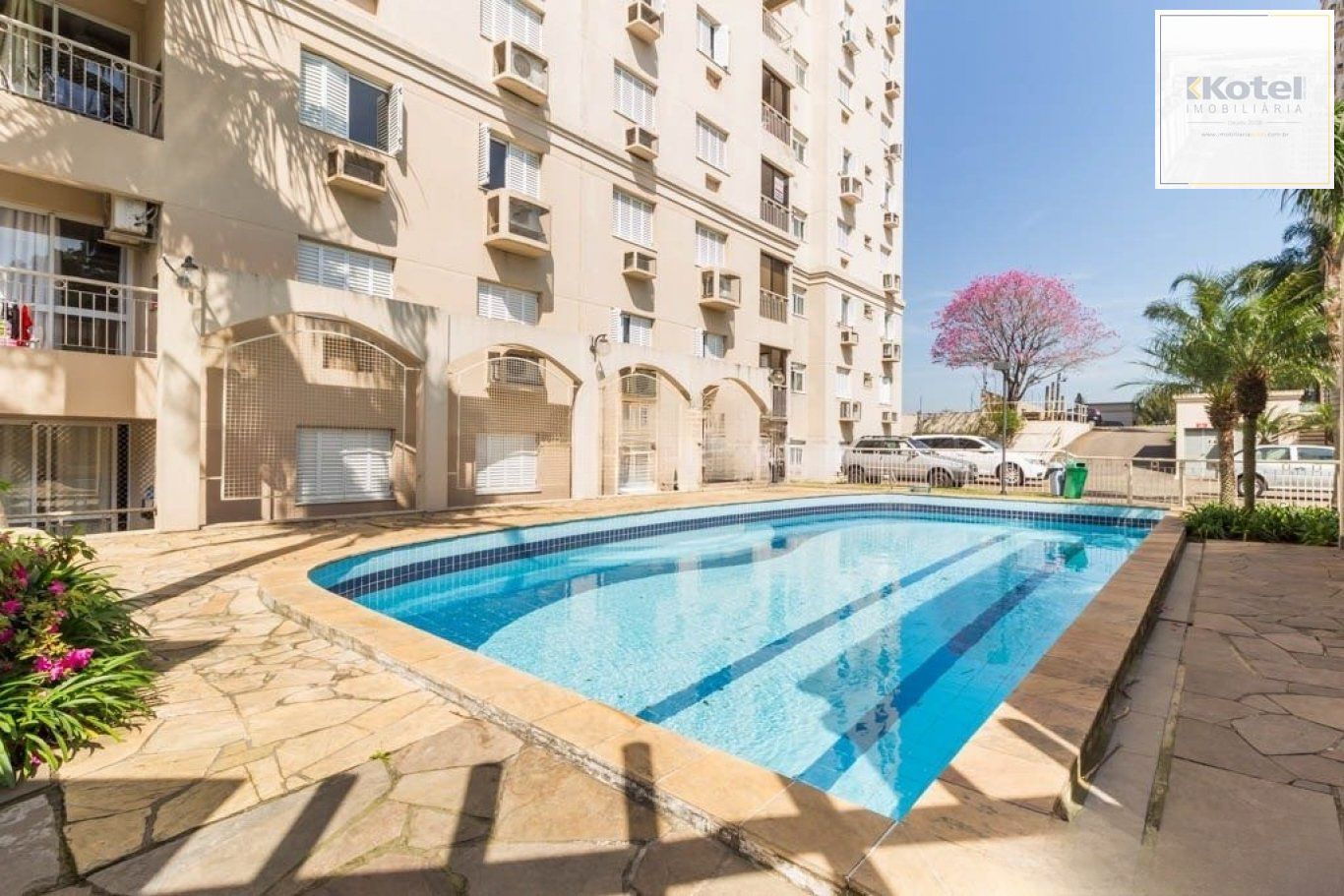 Apartamento Térreo com piscina à venda com 2 Dormitórios 52 m² — foto 2