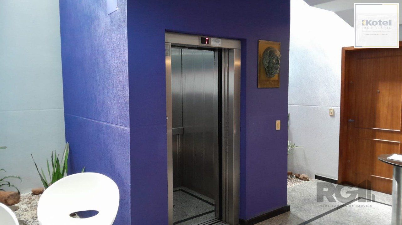 Sala Comercial à venda, 35m², Centro Histórico - Porto Alegre