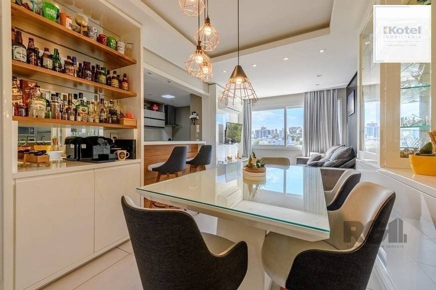 Apartamento 68 m² mobiliado, 2 dormitórios, sendo 1 suíte e 1 vaga. — foto 2