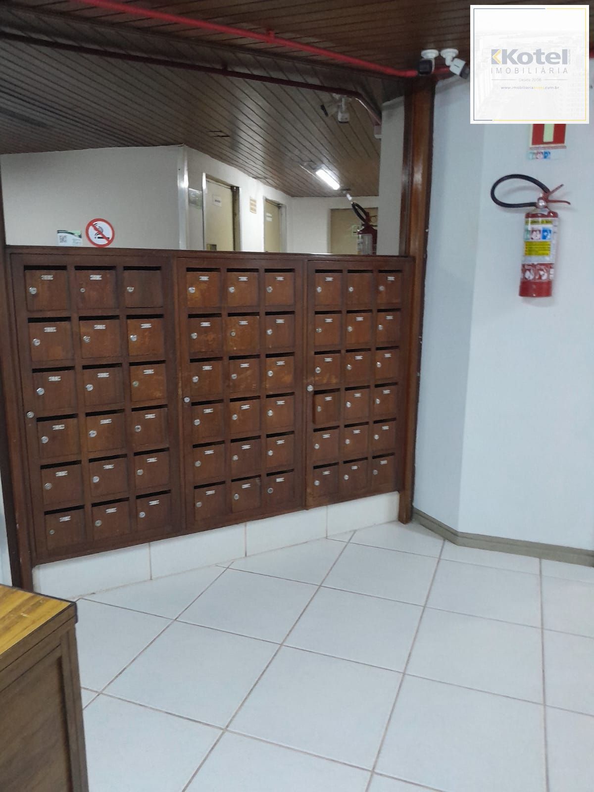 Apartamento 1 dormitorio, com 2 elevadores e 50 M² no Centro Histórico.