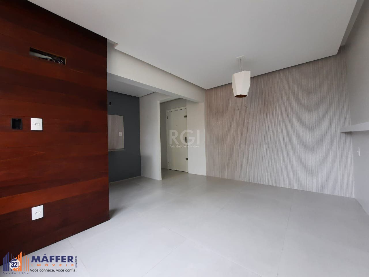 Apartamento para Venda - 43.76m², 1 dormitório, sendo 1 suites, 1 vaga - Boa Vista