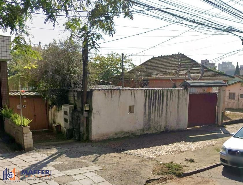 Terreno para Venda com 931m² no Menino Deus