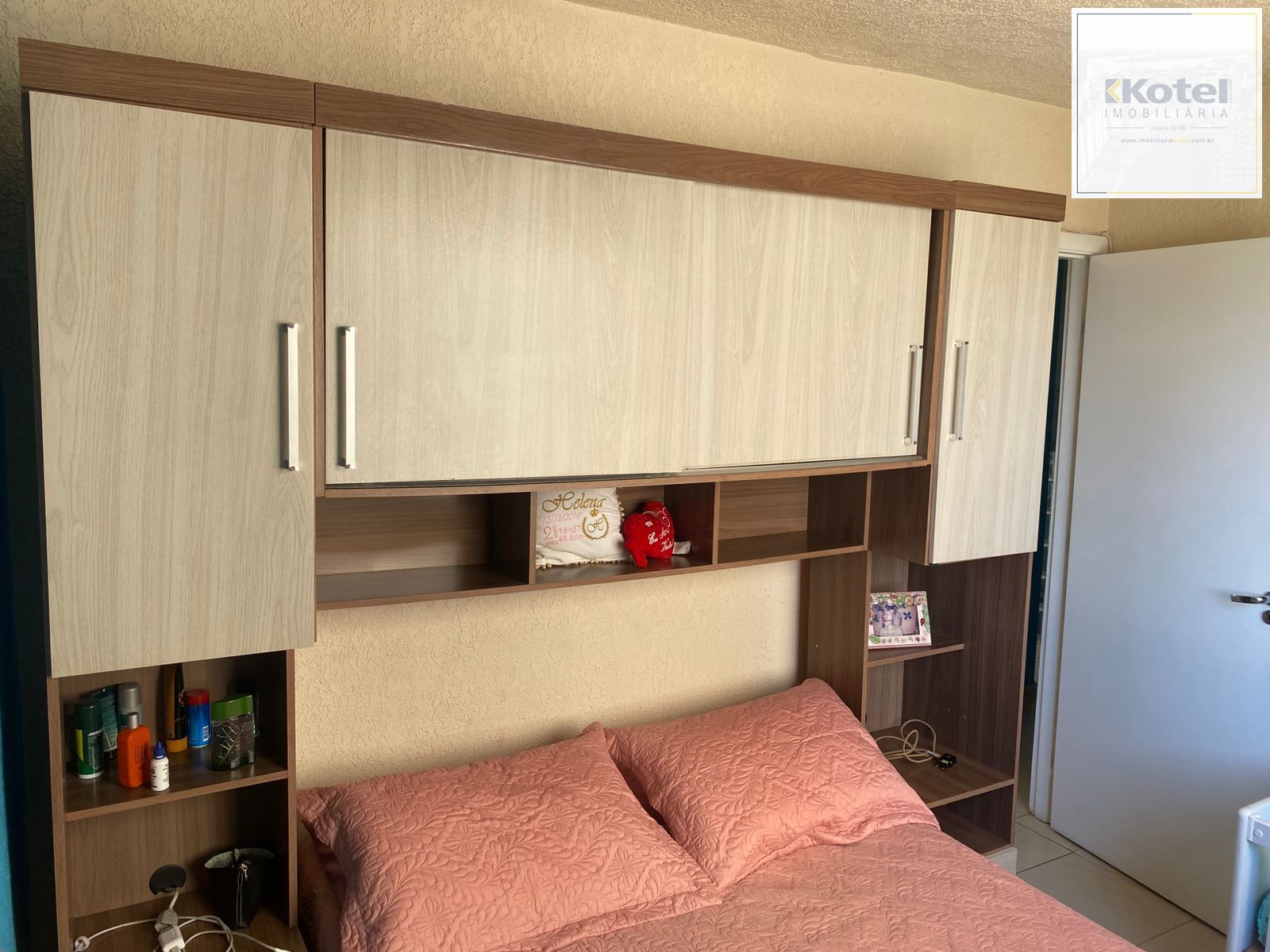 Apartamento no bairro Sarandi com 2 dormitórios, sala ampla para 2 ambientes — foto 2