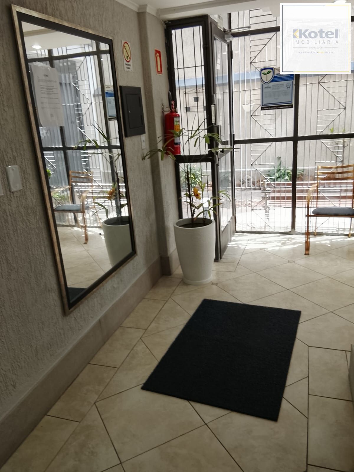 Apto 1D Semmobiliado Cidade Baixa - Porto Alergre