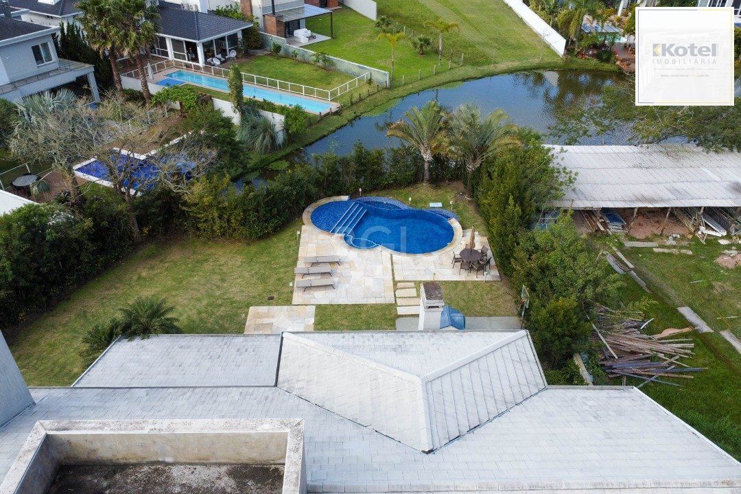 Casa Condominio para Venda - 587m², 4 dormitórios, sendo 4 suites, 10 vagas - Terra Ville — foto 4