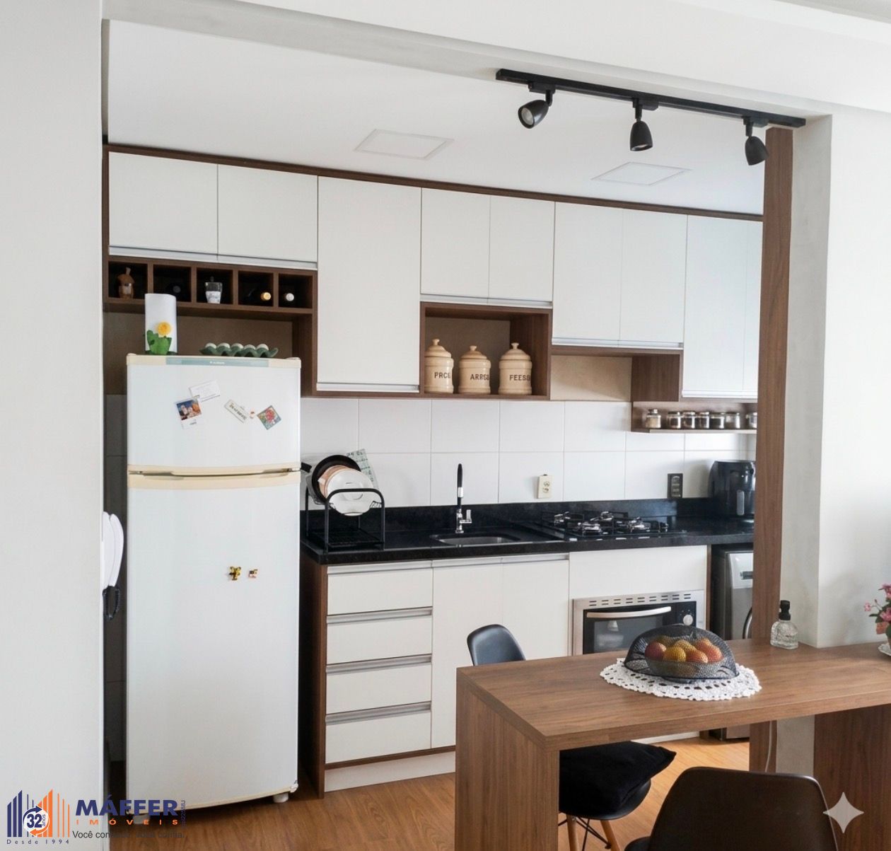 Apartamento 2 dormitórios Morro Santana com 1 vaga de garagem