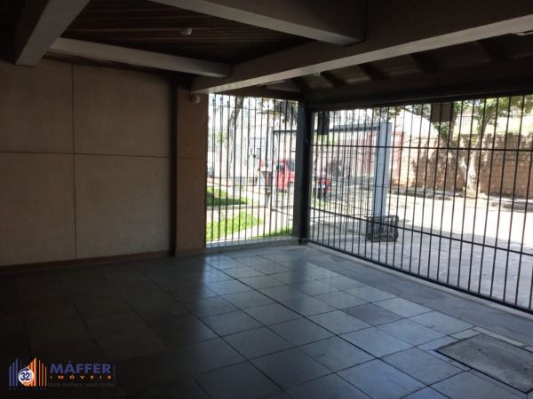 Casa, 4 quartos, 228 m² - Foto 2