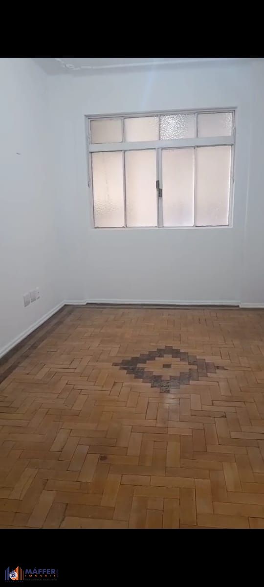 Apartamento com 4 quartos, 3 banheiros no Bairro Centro Historico.