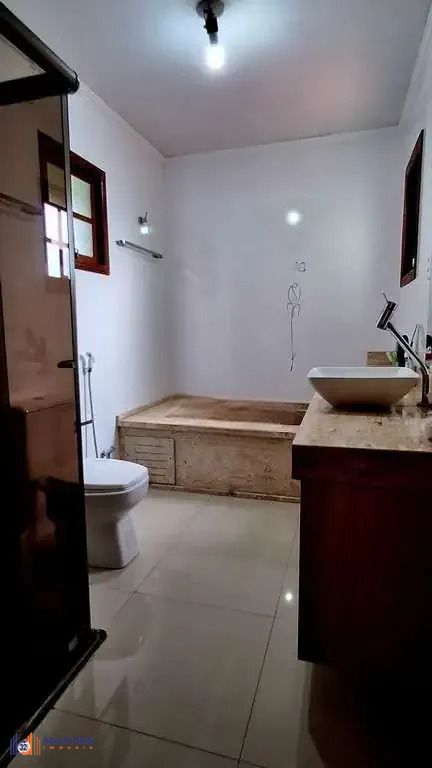 Casa, 3 quartos, 203 m² - Foto 14