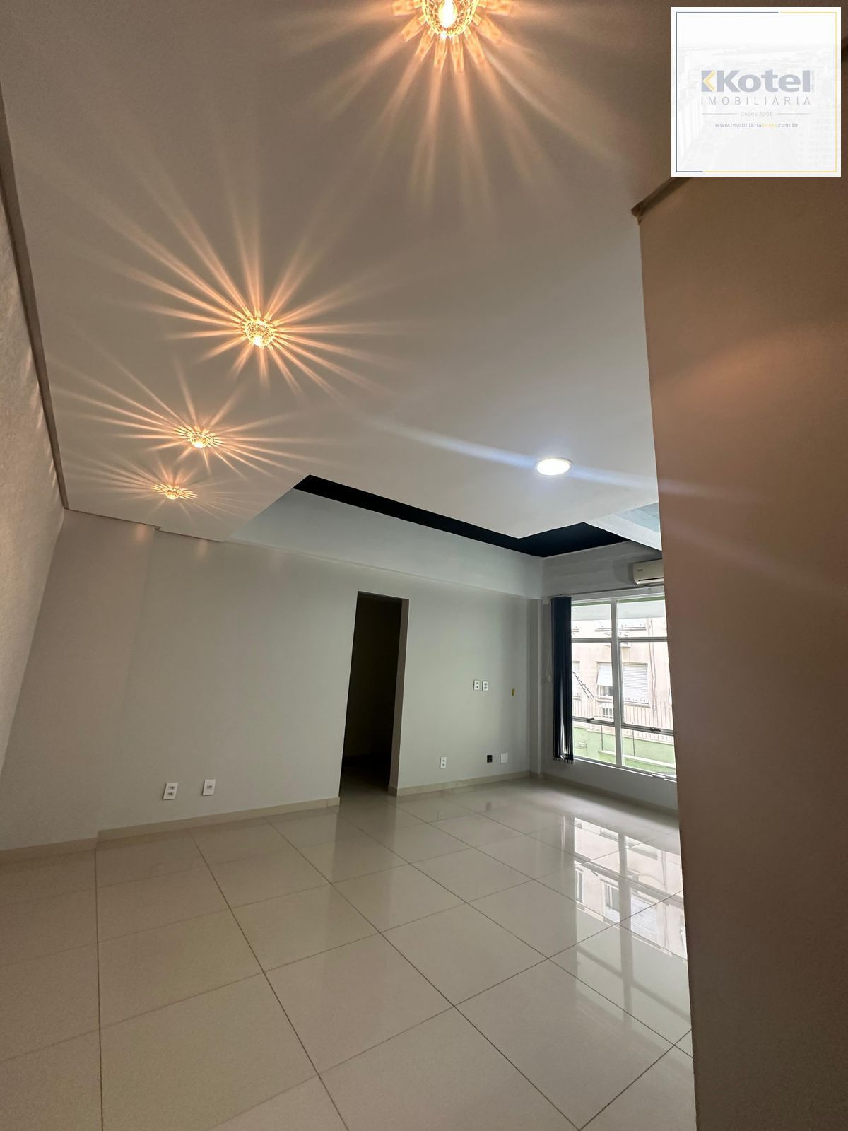Sala Comercial, 1 sala, à venda, 33 m², Praia de Belas - Porto Alegre — foto 4