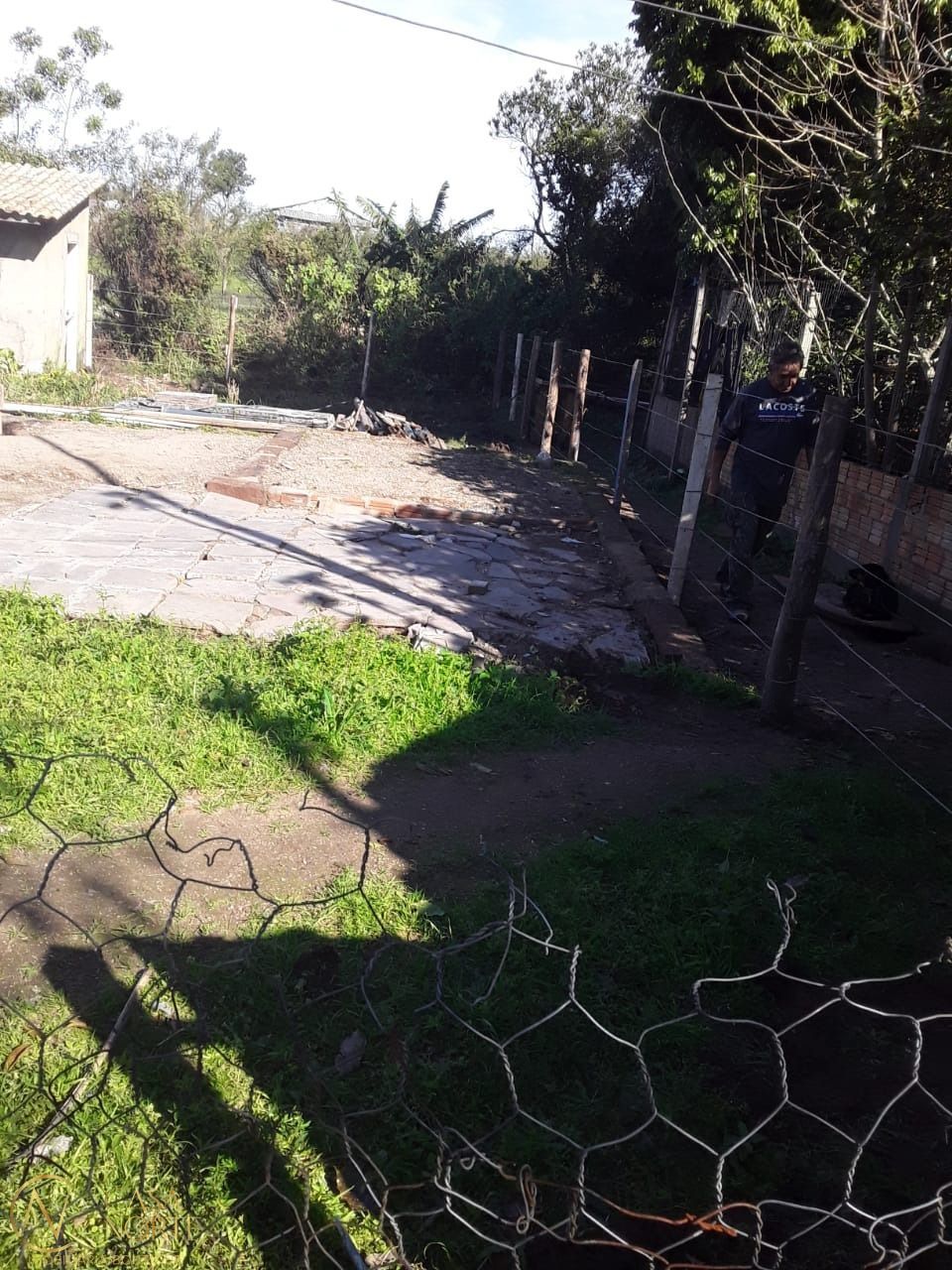 Terreno à venda  com 212m², Rua Gedi dos Santos Silva no bairro Lami em Porto Alegre