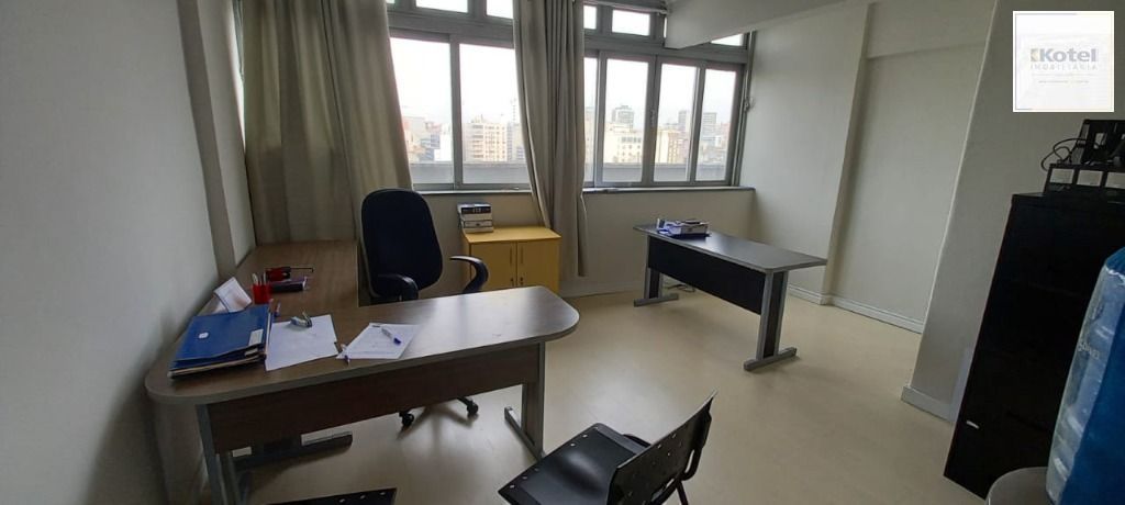 Vende sala em andar alto - Centro Histórico - Porto Alegre/RS