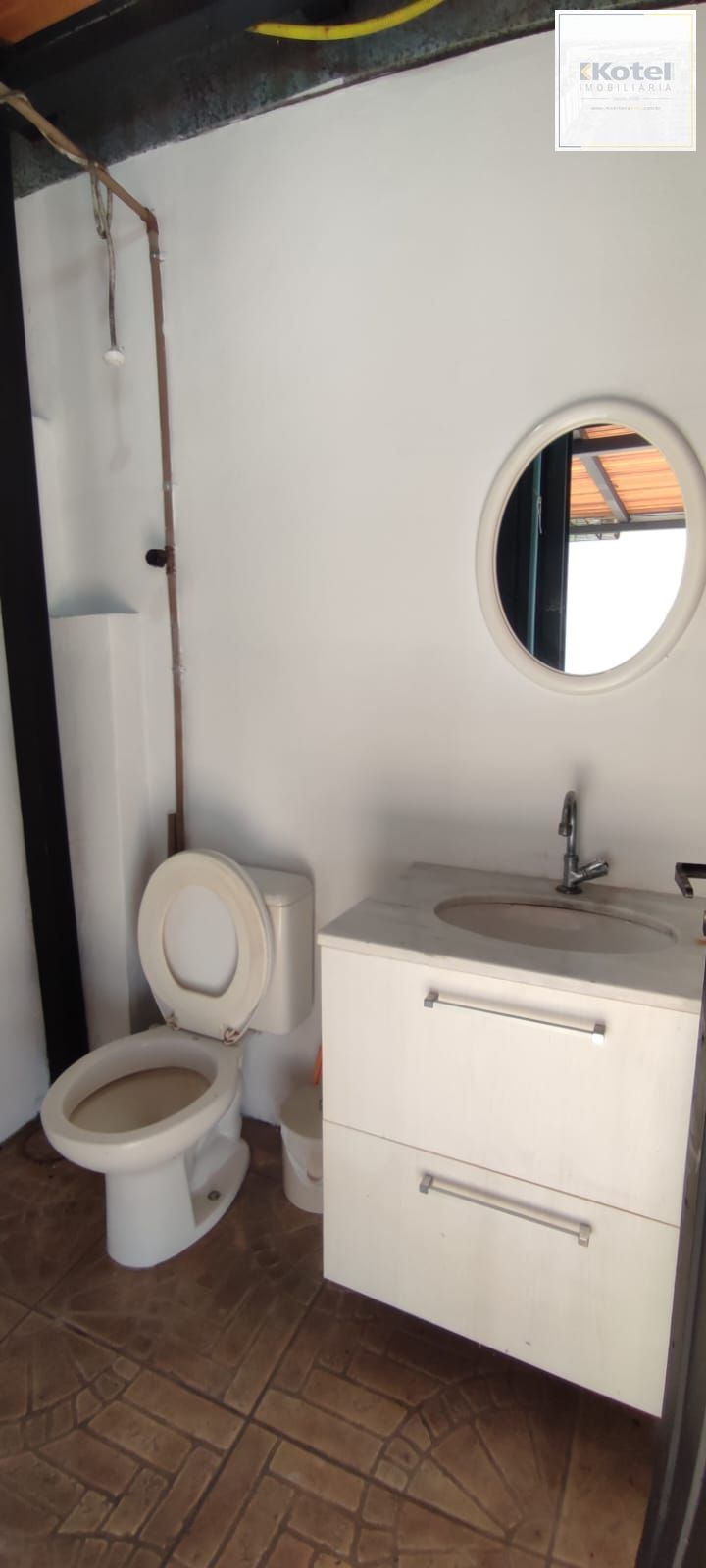 LOJA COMERCIAL À VENDA – PONTO NOBRE NO BAIRRO FLORESTA – PORTO ALEGRE/RS
