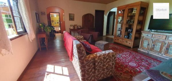 Casa em Porto Alegre, no bairro Ponta Grossa, com 3 dormitório(s), e 3 banheiros, à venda. — foto 3