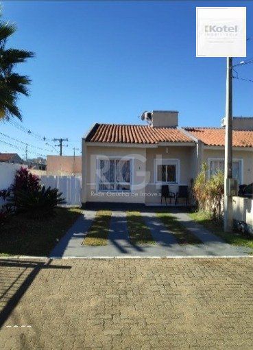 Casa Condominio para Venda - 90m², 2 dormitórios, 2 vagas - Olaria