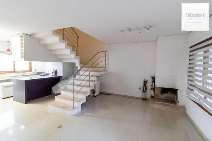 Casa à Venda - Hipica, 3 Quartos, 143 m² — foto 3