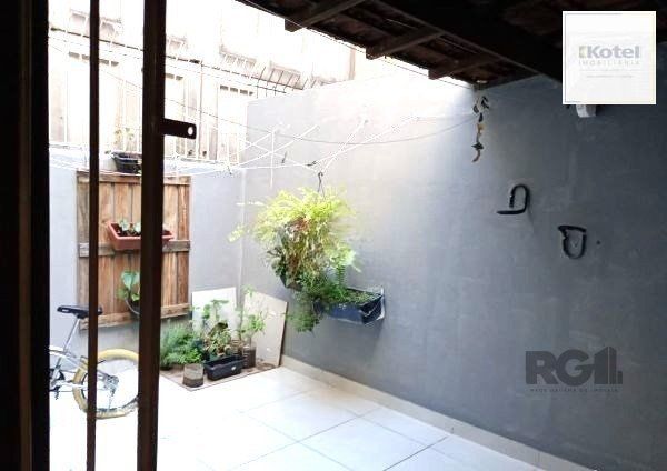 Apartamento de 2 dormitórios e vaga no Jardim Lindóia Desocupado