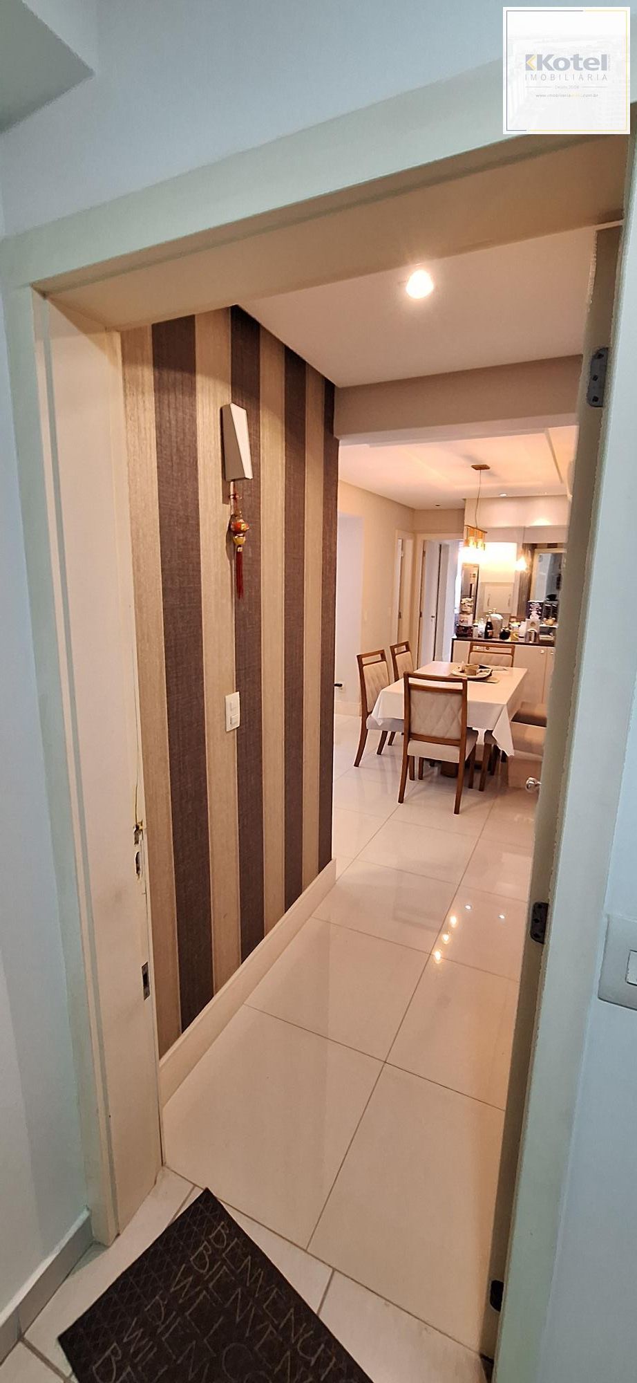 Apartamento 2 Dorm. suíte c/ Closet na Azenha — foto 4