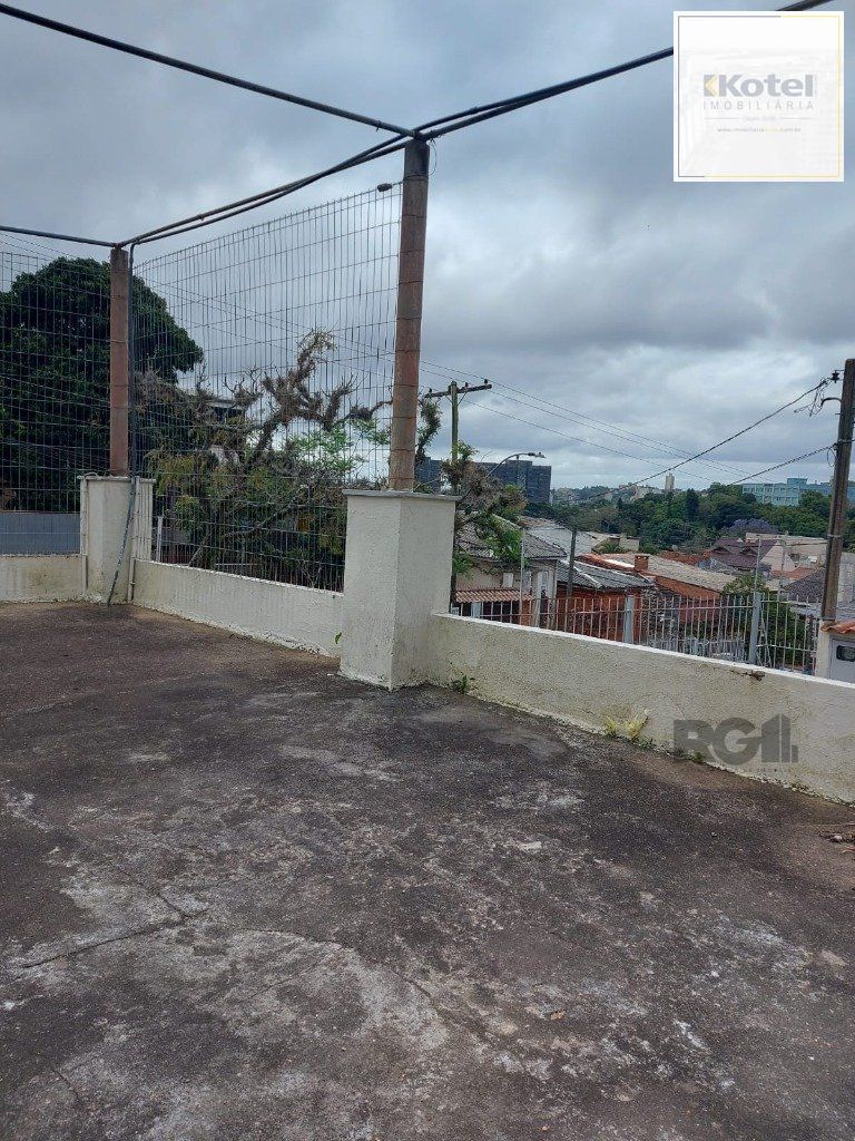 Casa 3 Dormitório(s) Bairro Teresópolis — foto 2