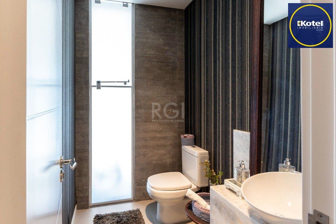 Casa Condominio Terra Ville para Venda - 339.3m², 4 suites, 6 vagas - e fundo lago.