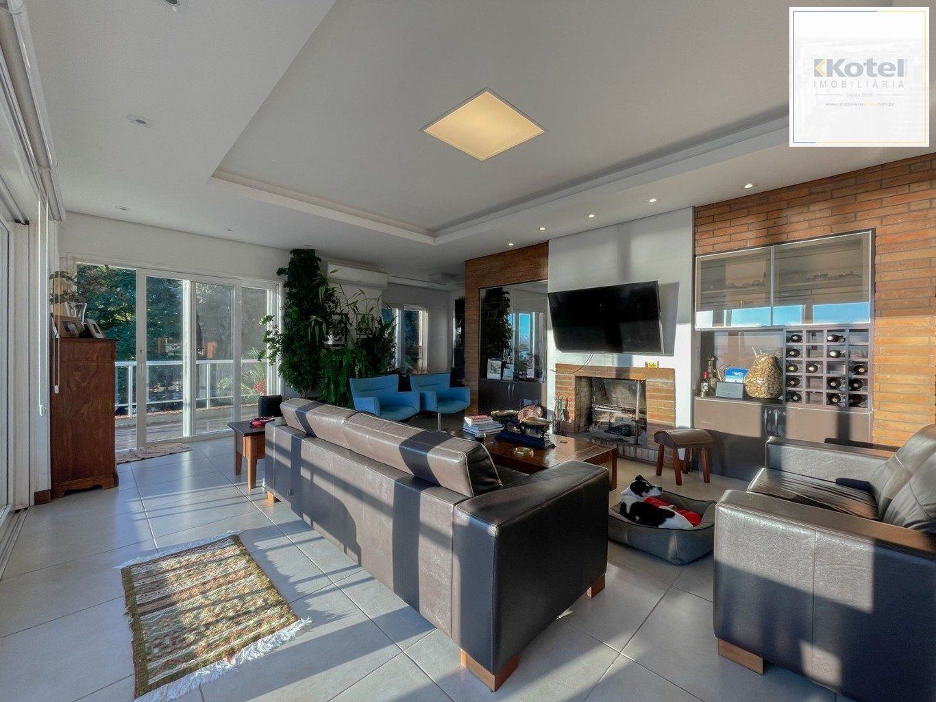 Casa com 4 quartos e 339m² à venda em Santa Tereza, Porto Alegre. — foto 4