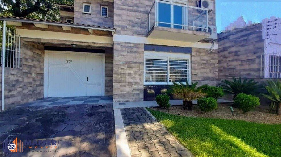 Casa para Venda - 171.46m², 3 dormitórios, sendo 1 suites, 4 vagas - Medianeira
