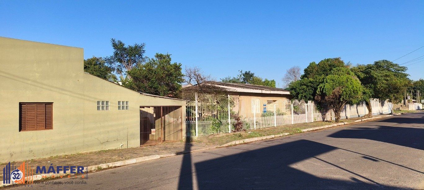 Casa de 456m² com 6 dormitórios em Canoas