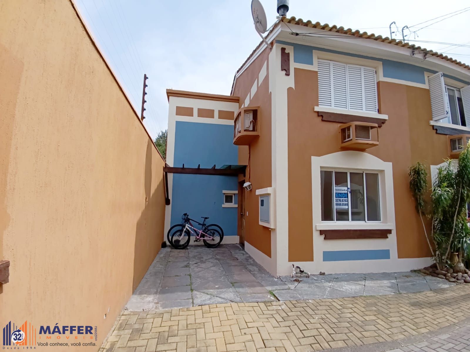Casa em Condomínio fechado 3 quartos,1 vaga e portaria 24 h bairro Jardim Itu.