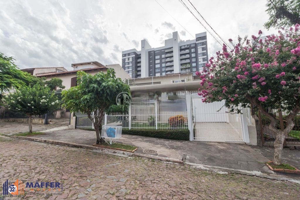 Casa, 3 quartos, 290 m² - Foto 1