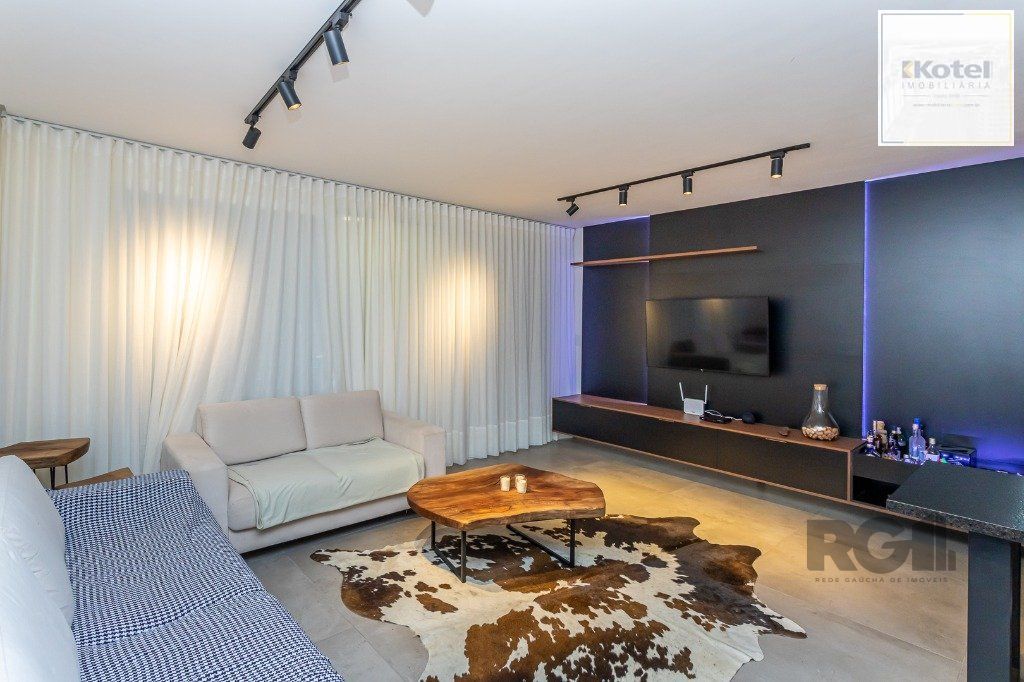 Apartamento DUPLEX no bairro Chácara das Pedras de 2 dormitórios e 2 vagas — foto 4