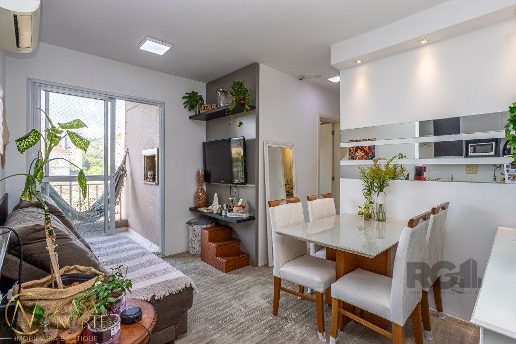 Apartamento à venda com 2 quartos, 52m², 1 suíte, 1 vaga, Avenida Arnaldo Bohrer no bairro Teresópolis em Porto Alegre