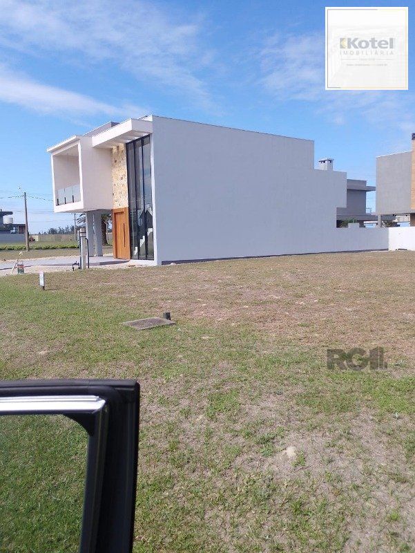 Terreno à venda, 292m², Curumim - Capão da Canoa