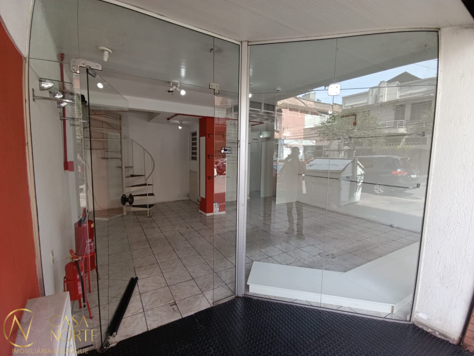 Loja à venda com 1 quarto, 38m², Rua José do Patrocínio no bairro Cidade Baixa em Porto Alegre