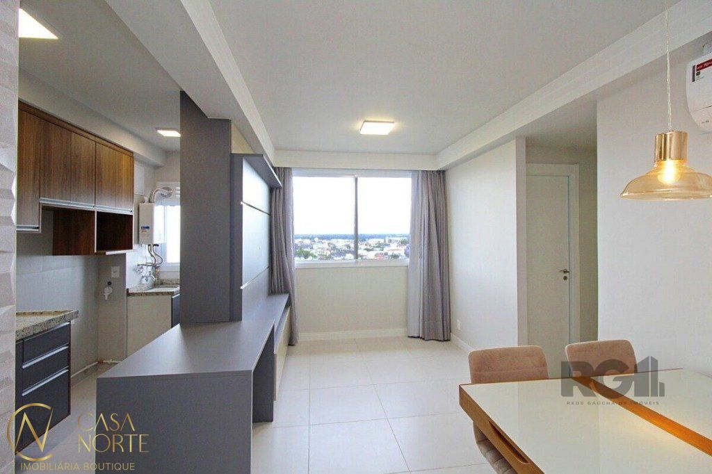 Apartamento à venda com 2 quartos, 55m², 1 suíte, 1 vaga, Avenida Ceará no bairro São João em Porto Alegre