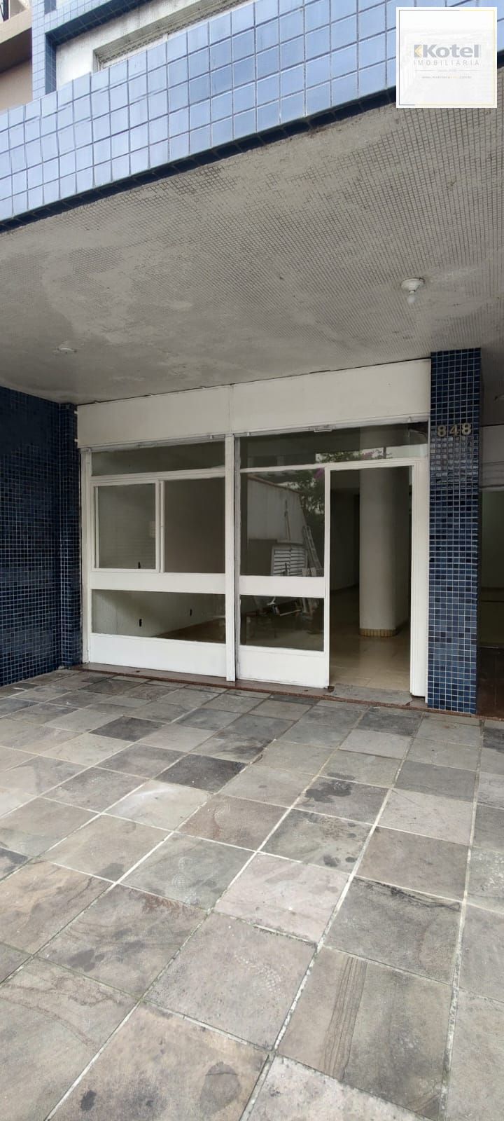 Loja com 143m² no bairro Centro Histórico em Porto Alegre