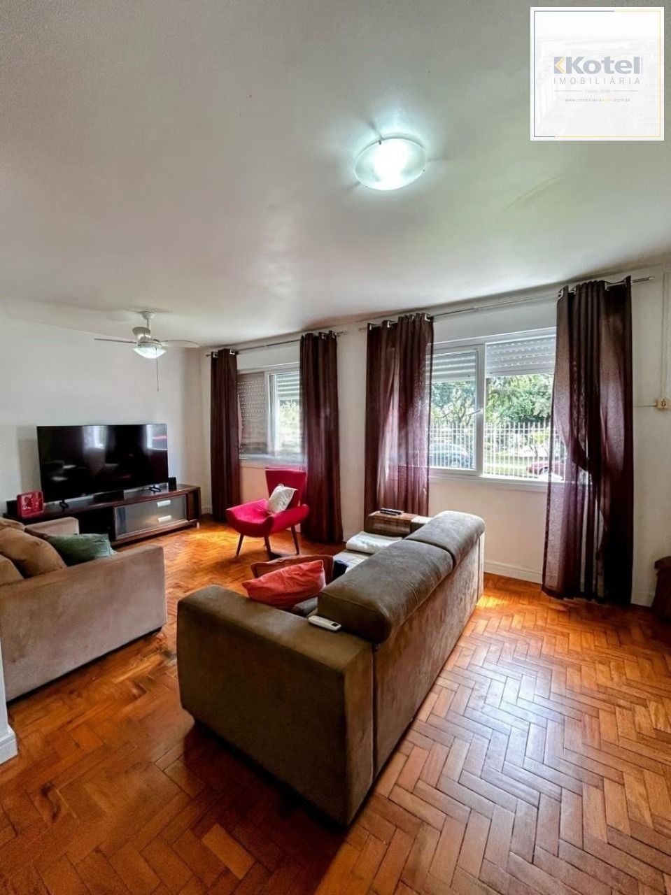 Casa com 170m², localizada no bairro Vila Ipiranga em Porto Alegre/RS. — foto 4