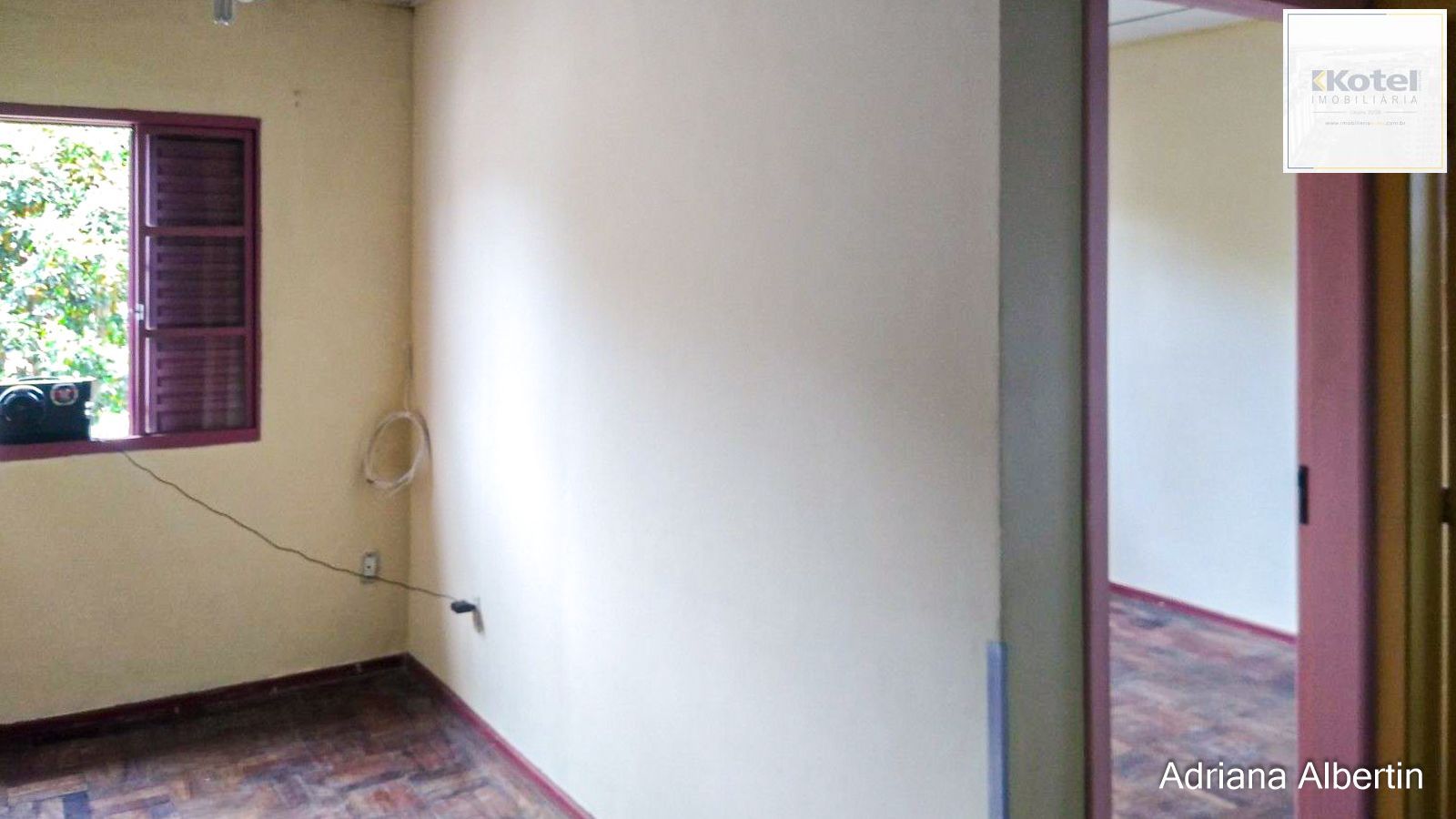 Casa com 2 dormitórios Bairro Colina