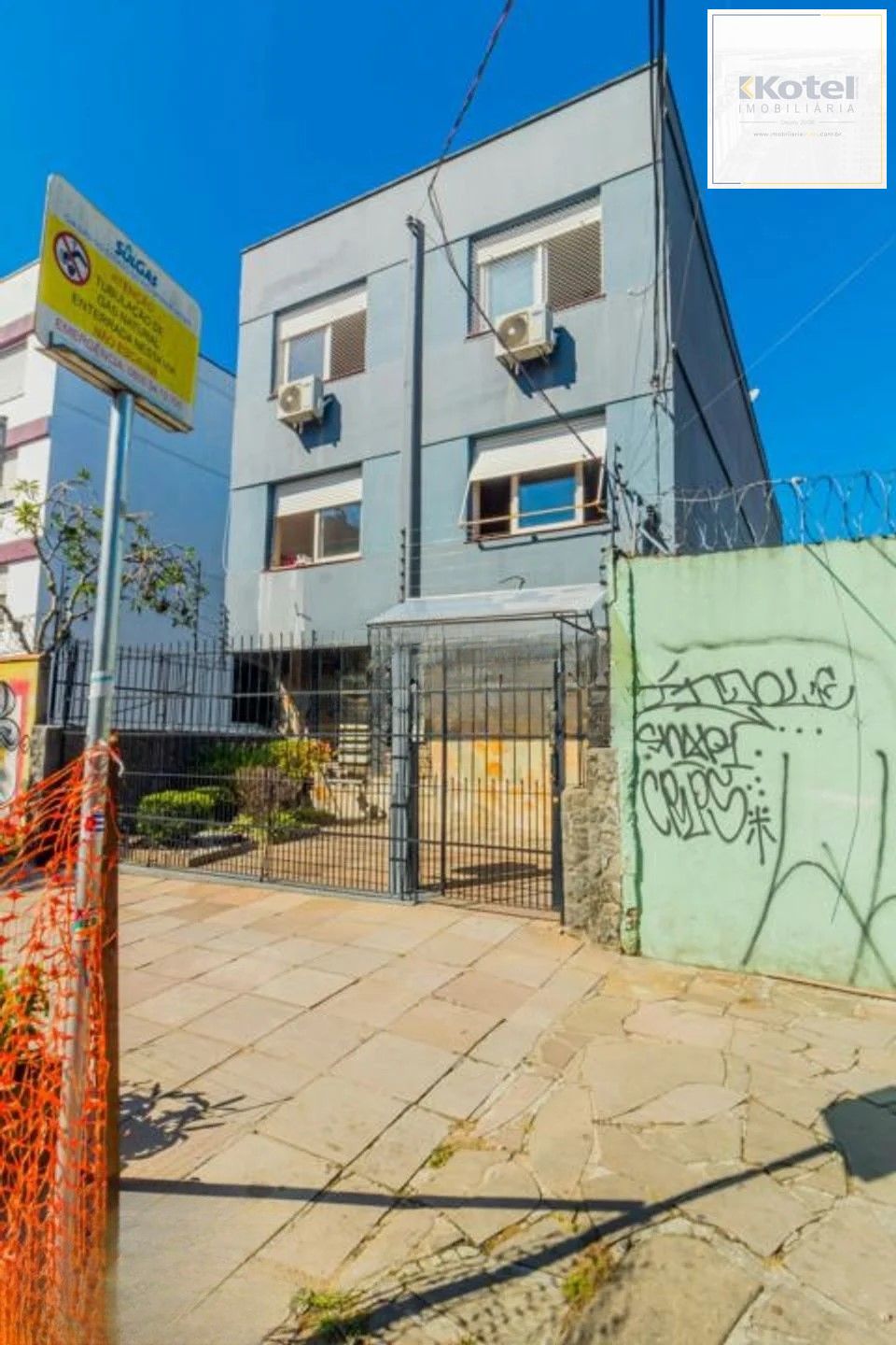 Apartamento com 1 quarto, portaria 24 hrs no bairro Cidade baixa