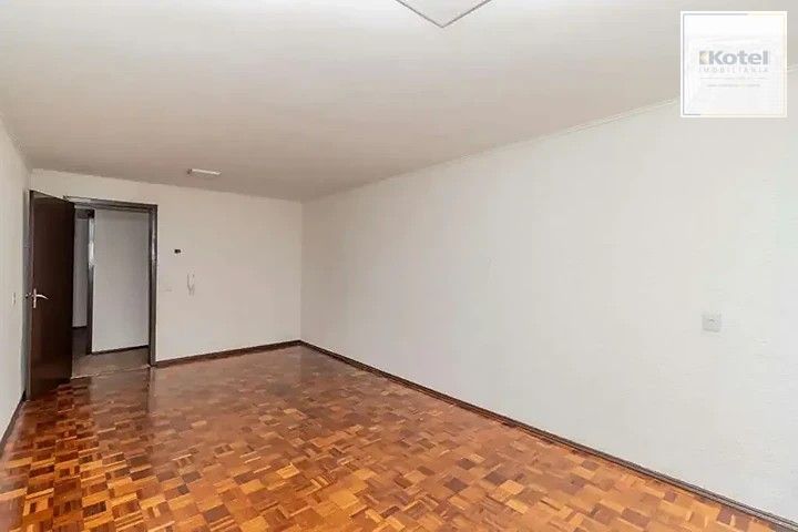 Sala comercial à venda na Avenida Azenha/ 68M²