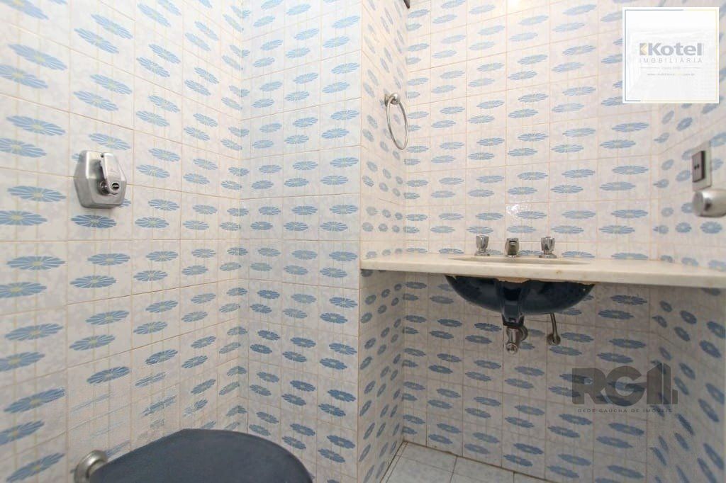 Excelente apartamento de 148m² com 3 dormitórios e 2 vagas.
