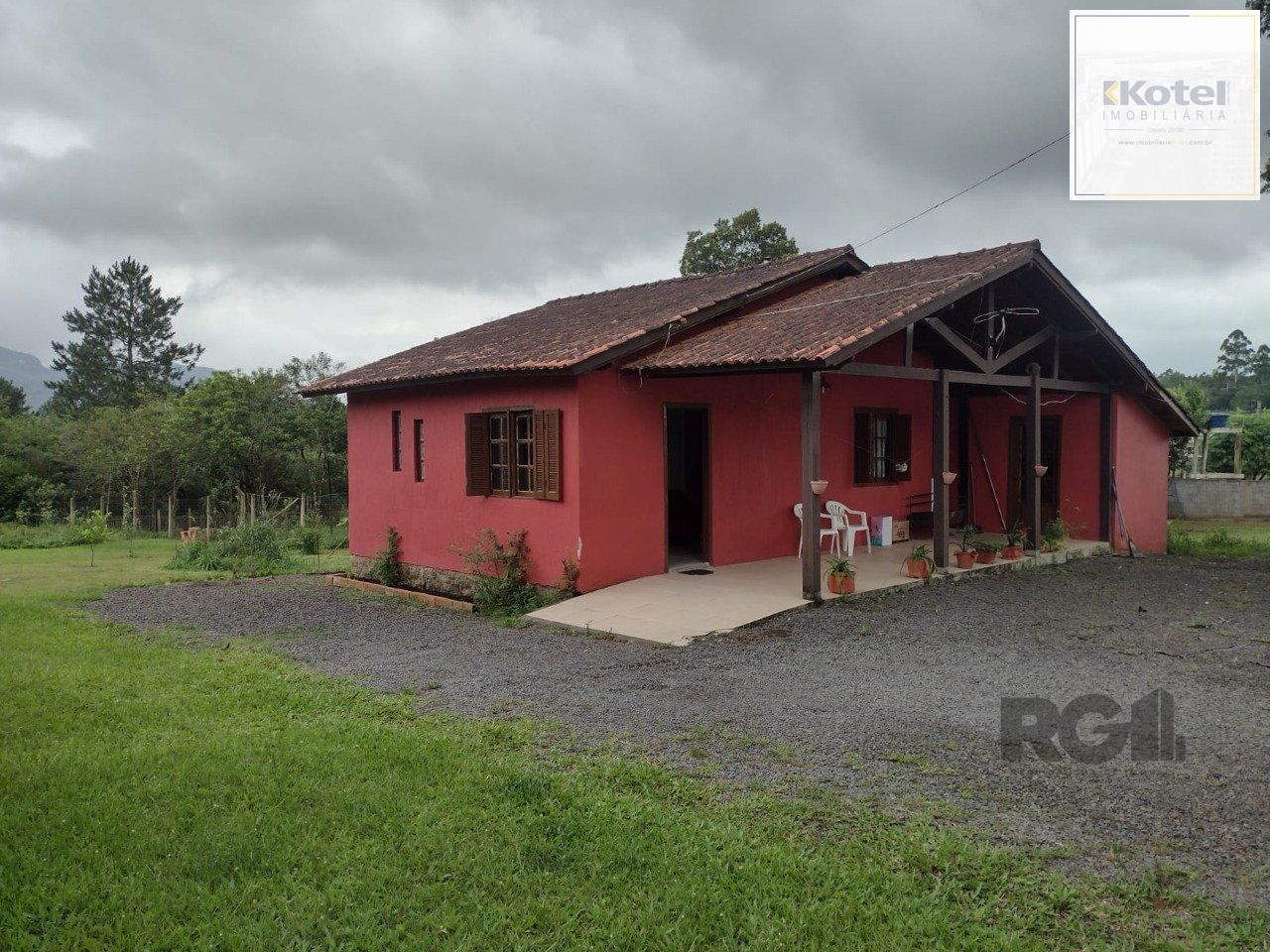 Casa 3 dormitórios bairro Estancia Antiga