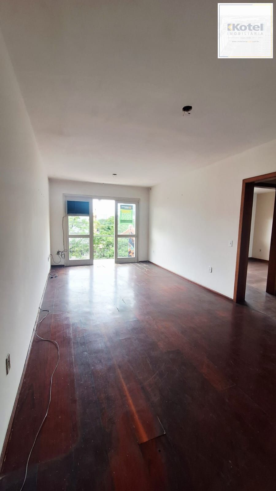 Apartamento 2 dormitórios bairro Jardim Botânico