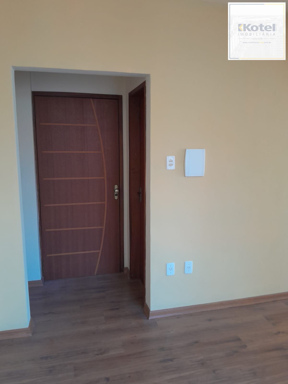 Sala Comercial á venda no Centro de Porto Alegre